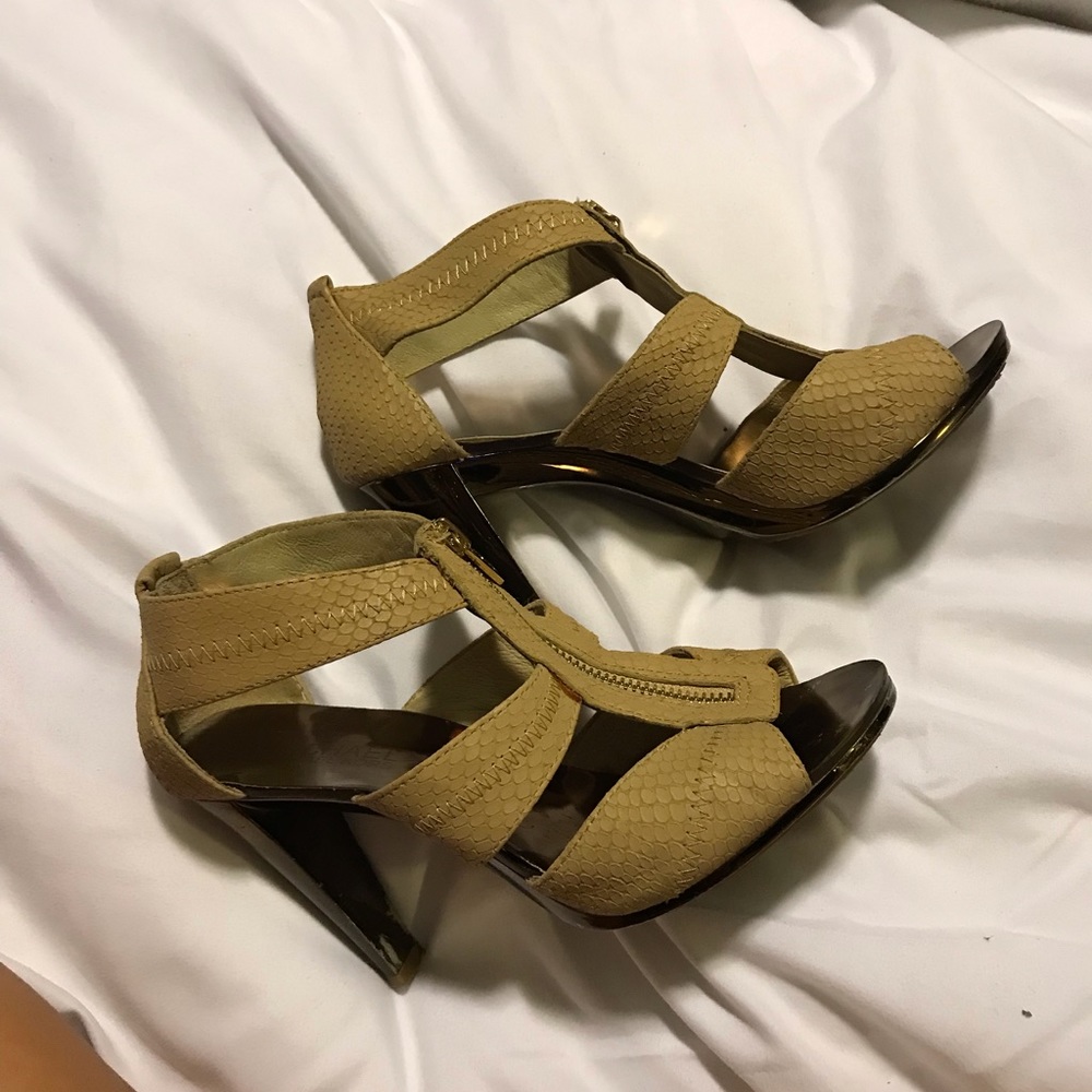 COPY - Michael Kors Berkeley heels